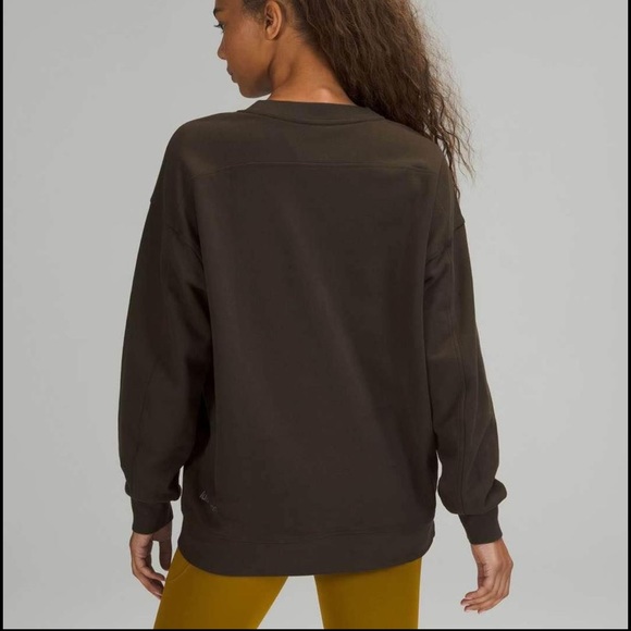 Perfectly Oversized Crew - Picture 2 of 3